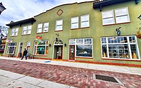 The Pirate Haus Inn